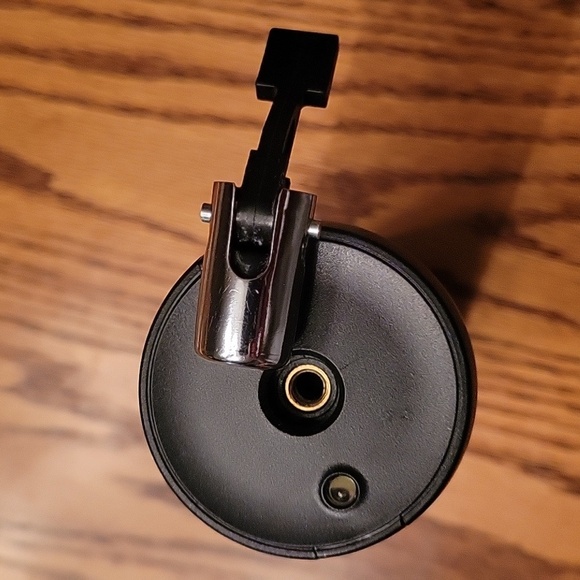 Electric Tire Inflator - Picture 3 of 5